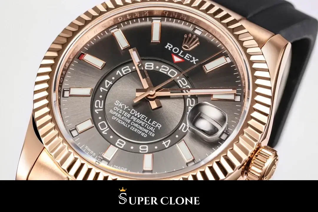 Rolex Sky-Dweller 326235 replica, vista en ángulo, esfera pizarra