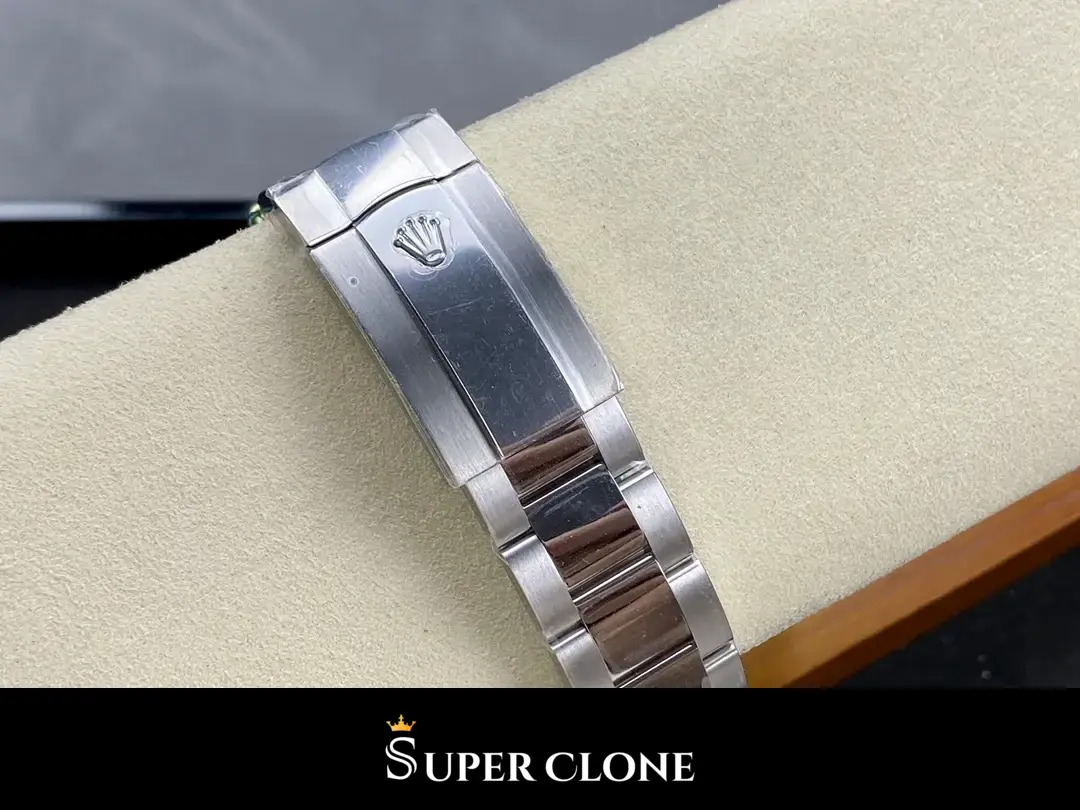 Rolex Sky-Dweller 326934 replica, vista 5, esfera azul