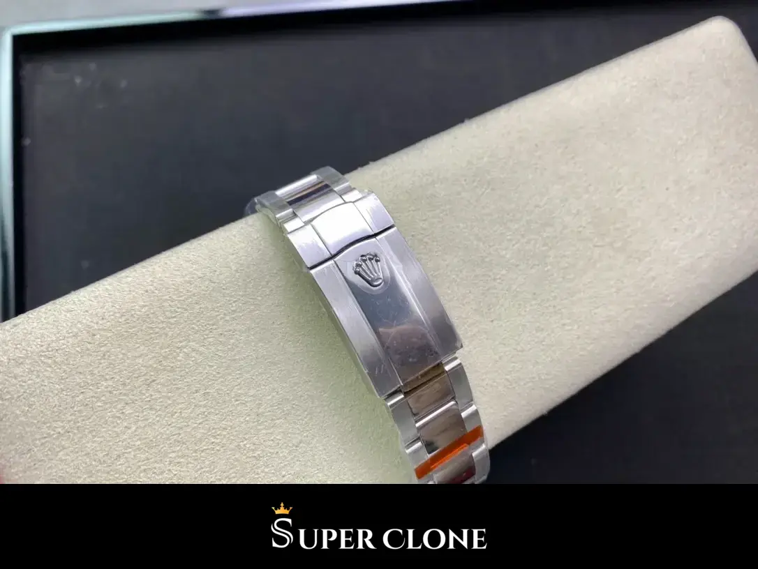 Rolex Sky-Dweller 326938 réplica, vista 8, esfera blanca