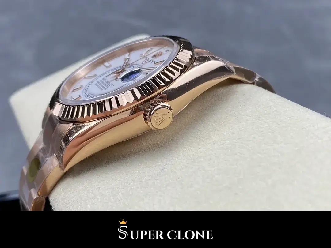 Rolex Sky-Dweller 336935 replica, vista 7, esfera blanco intenso
