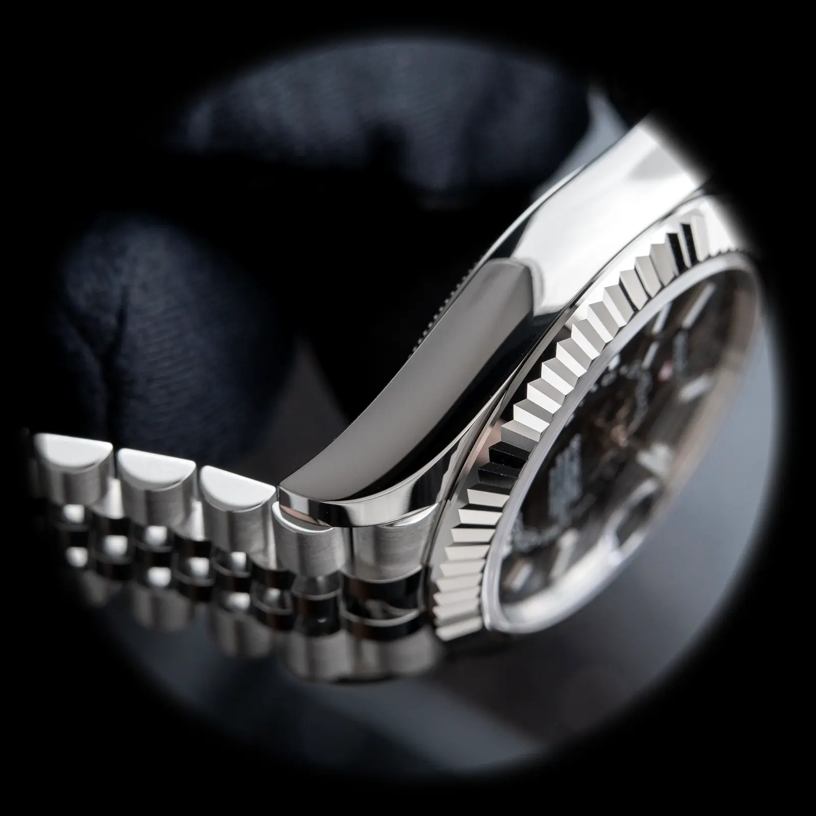 Rolex Sky-Dweller 336934 super clon esfera negra brillante, vista en ángulo