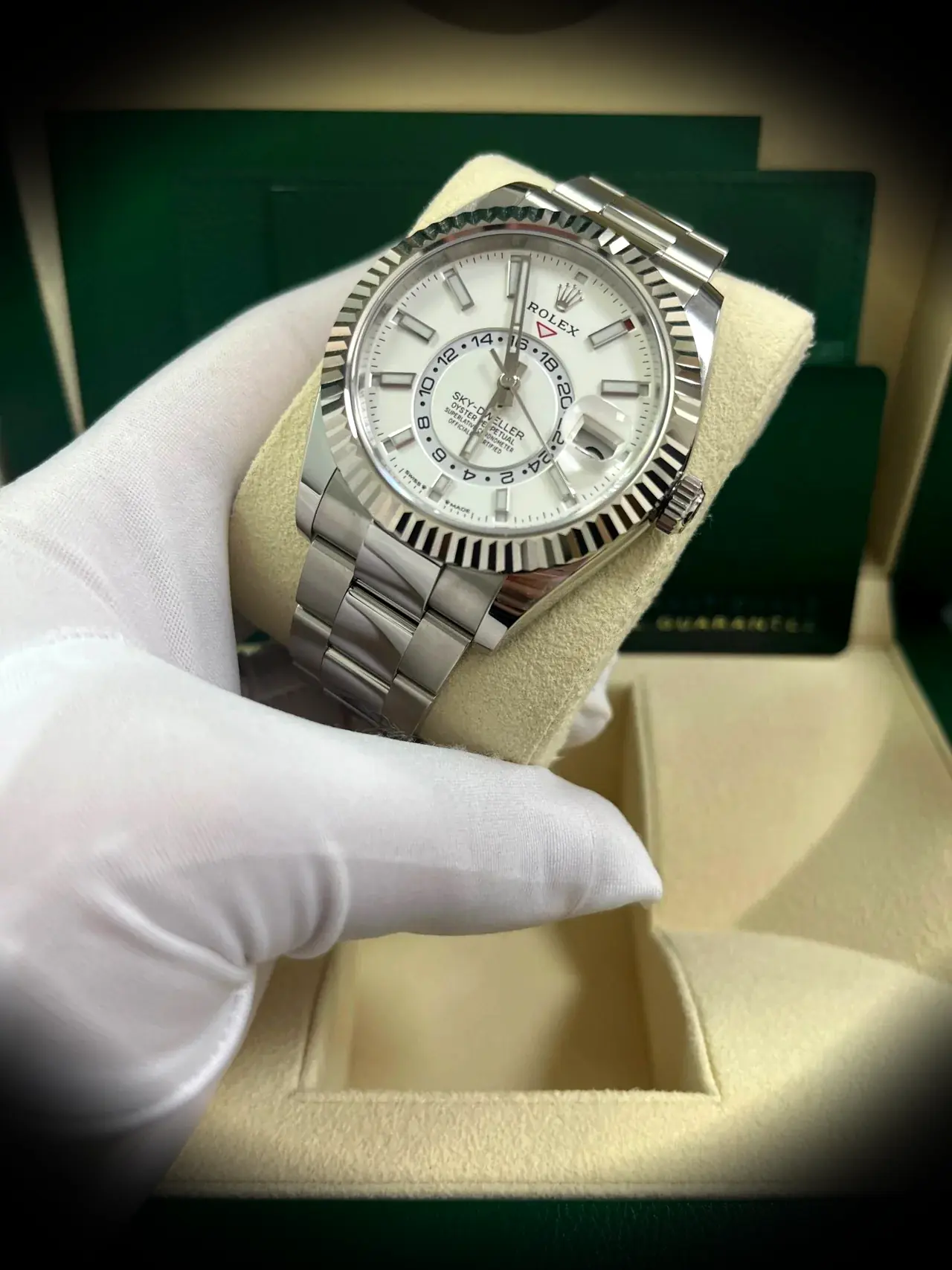 Rolex Sky-Dweller 336934 super clon 42mm, primer plano de la esfera